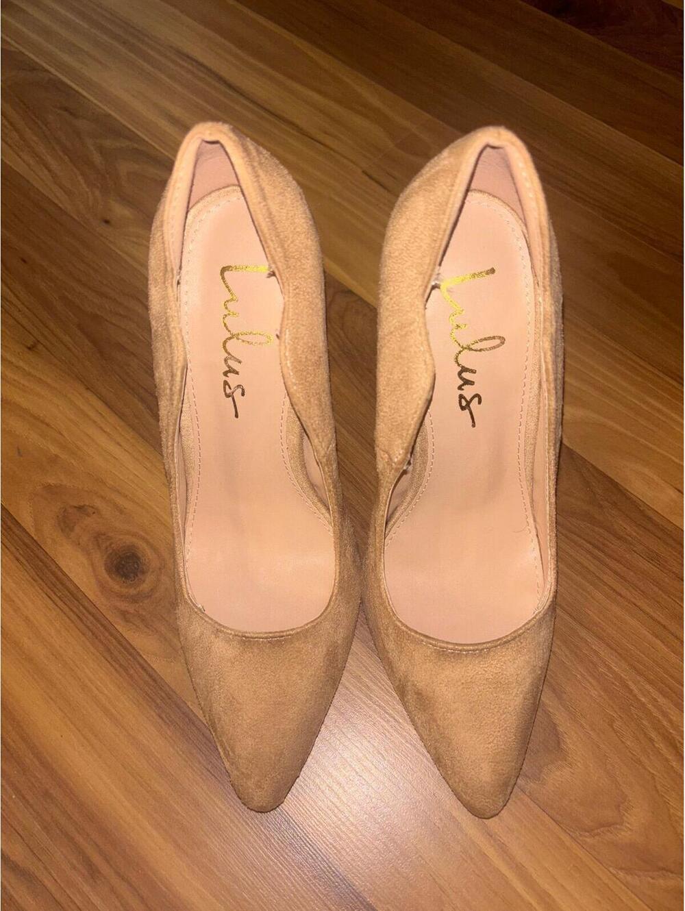 Lulus Camel Faux Suede Scalloped Pointed Toe Stiletto Heels Size 5.5
